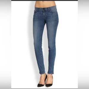 J Brand skinny leg size 25 Rumour wash
